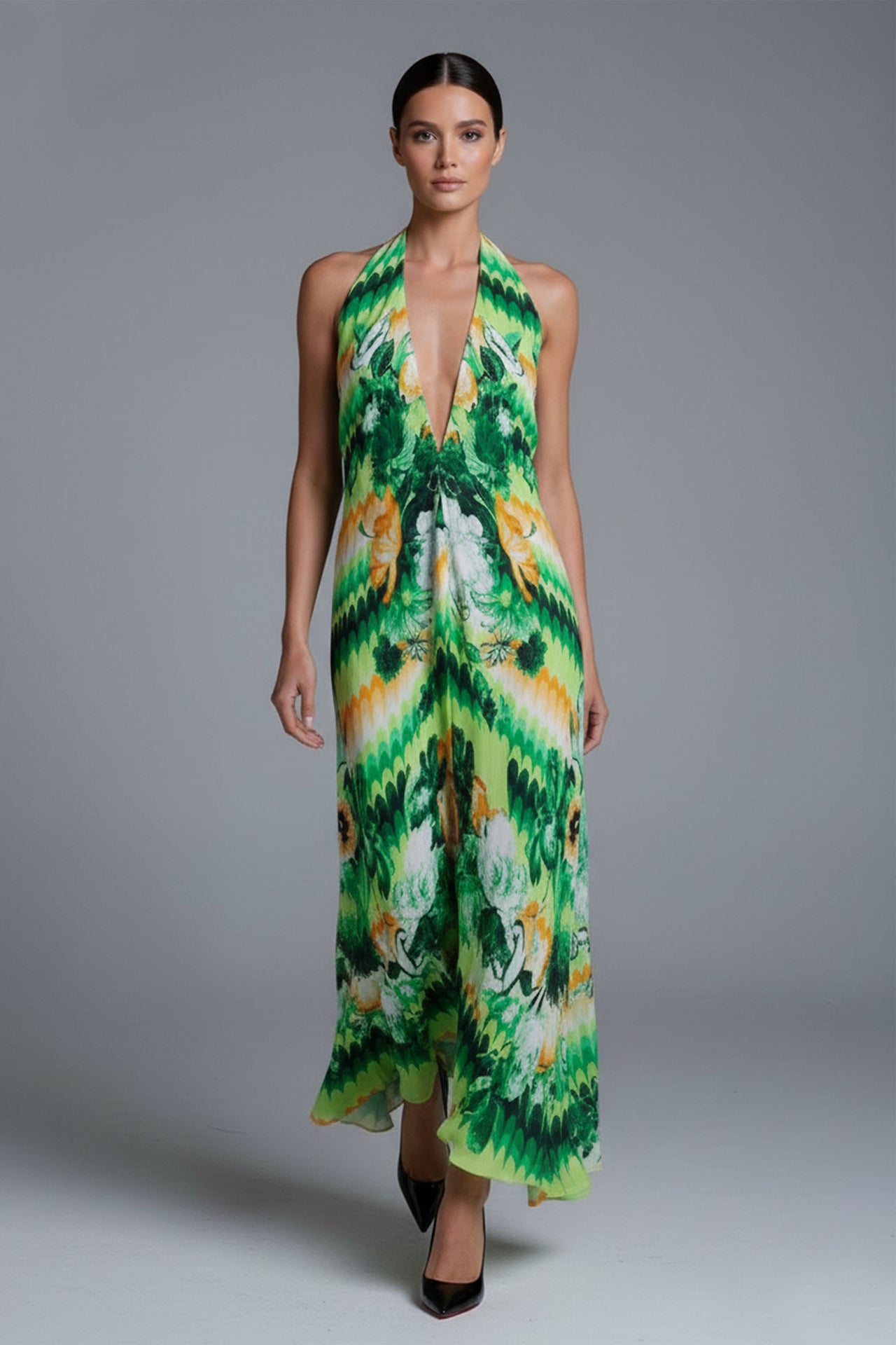 emerald green halter neck maxi dress Emerald Green Tropical Leaf Print Halter Neck Maxi Dress
