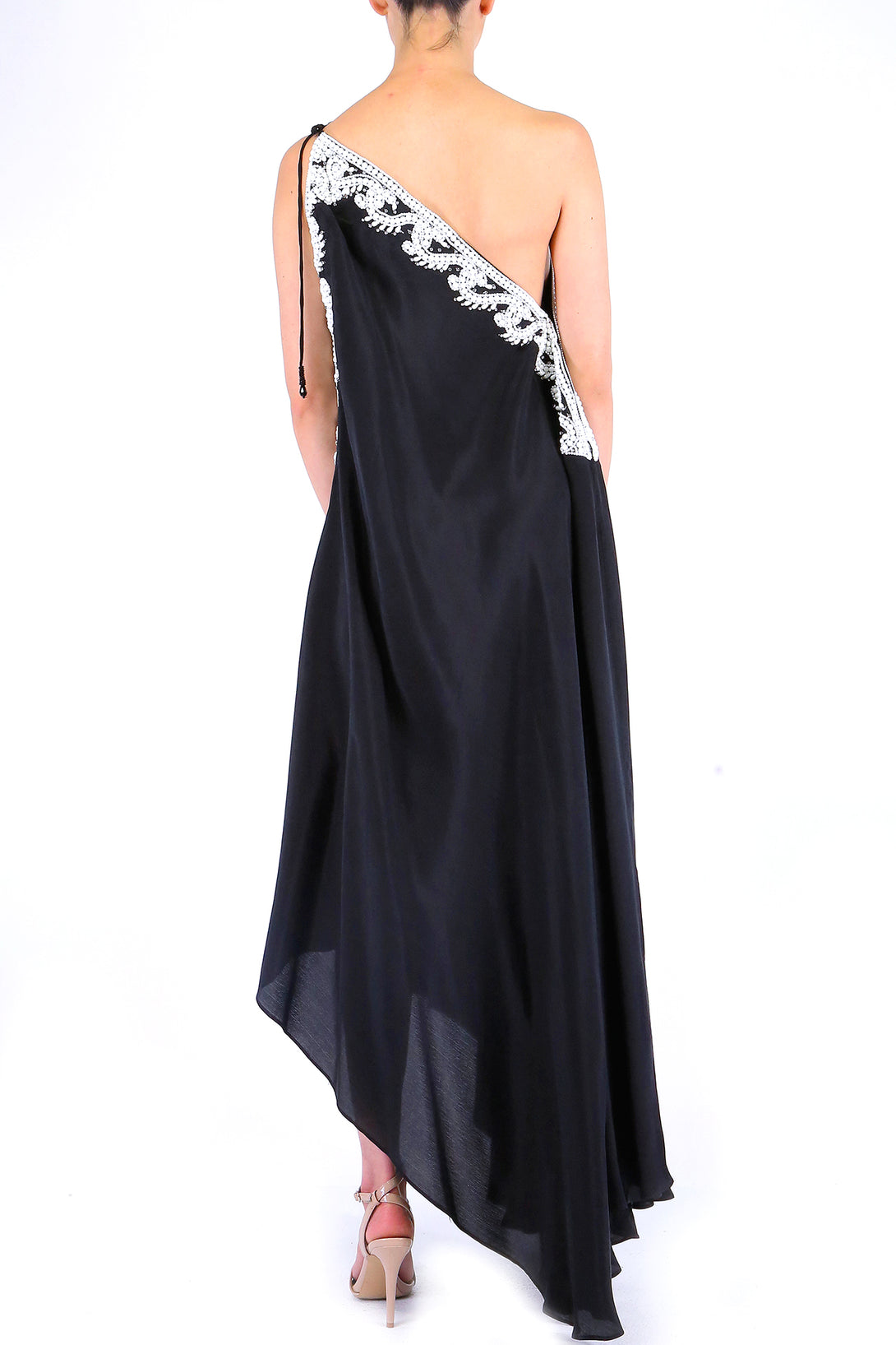  long black maxi dress, formal dresses for women, Shahida Parides, plunging neckline cocktail dress,