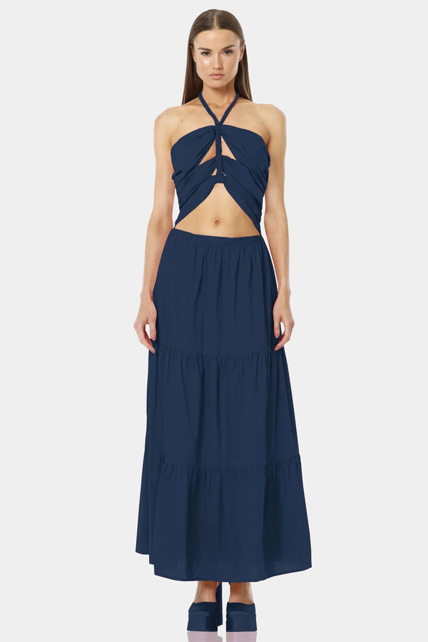 ladies layered dresses Layering A Dress In Fall this dress combines sophistication and style Jersey V Neck Layering Maxi