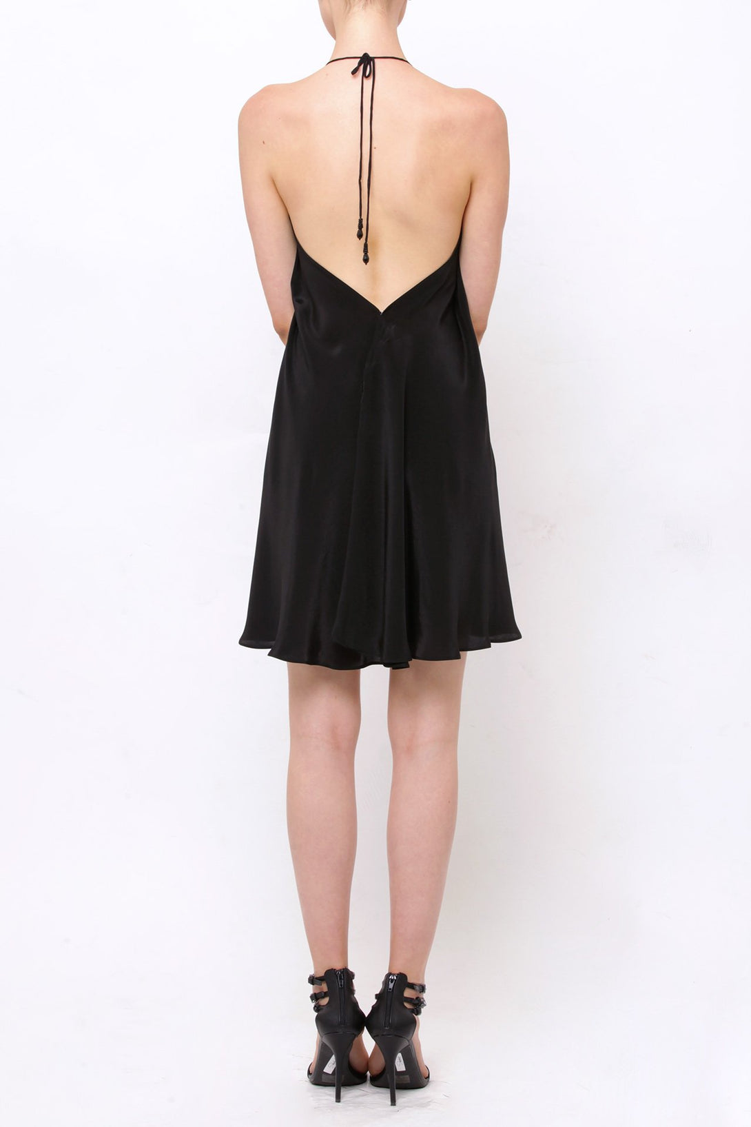  black mini cocktail dress, Shahida Parides, cute mini dresses, short sleeveless summer dresses,