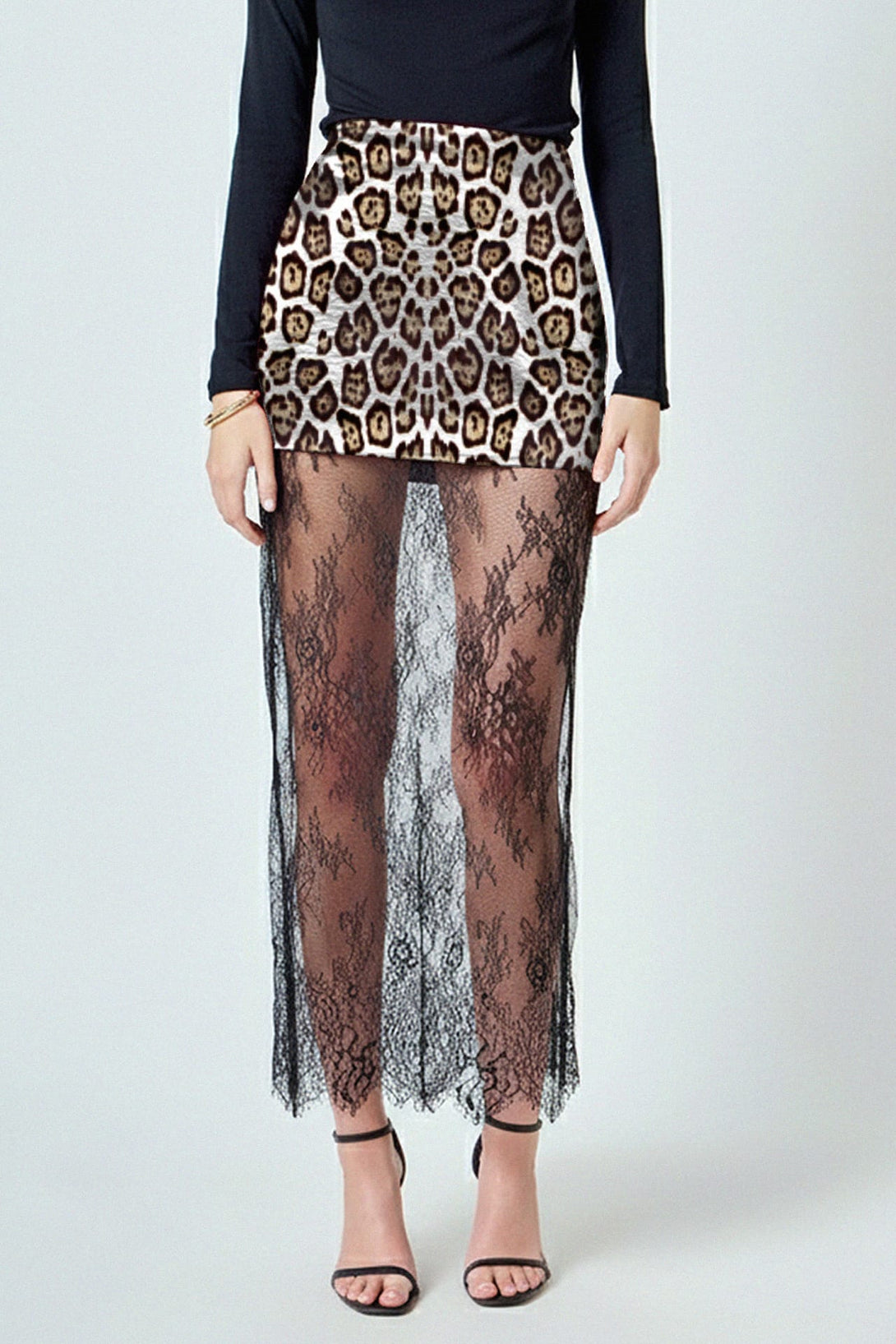 Shahida Parides,
trending lace trim skirts 2025,
outfit ideas for lace maxi skirts,