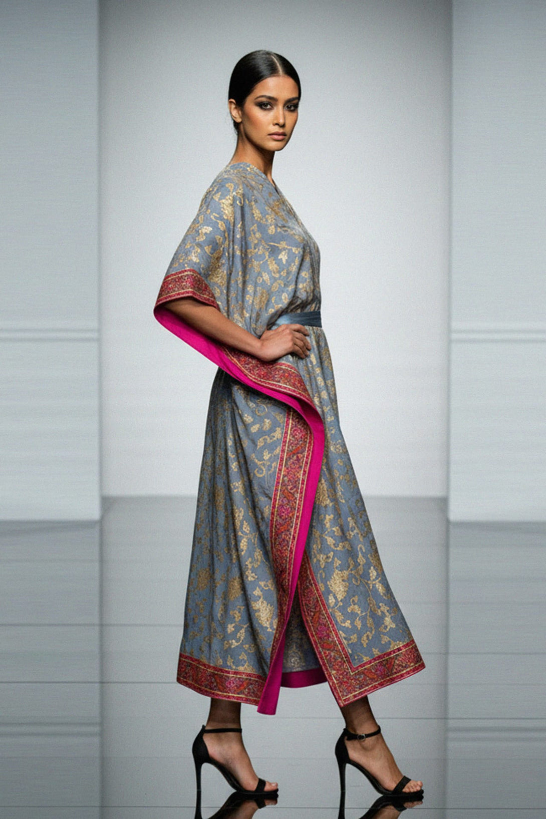 Shahida, Kaftan dresses,
Couture caftans,
Elegant kaftans,