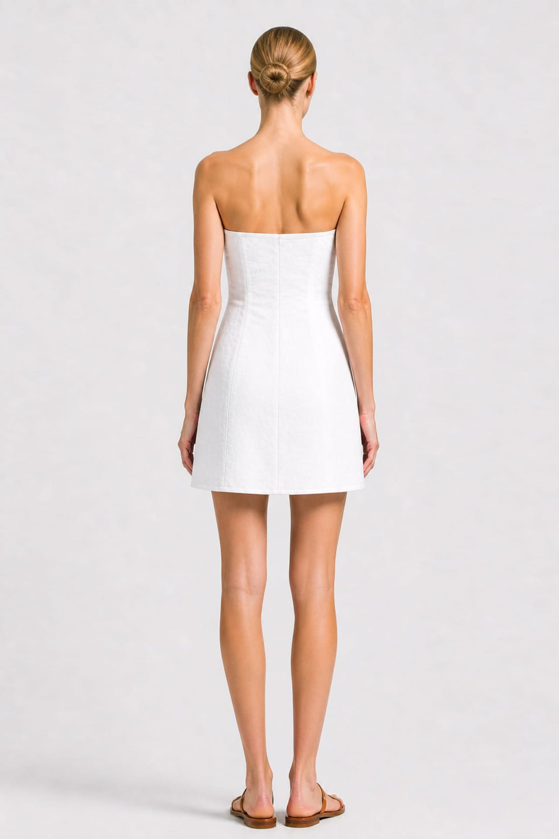 quiet luxury cocktail dress S White Strapless Resort Mini Dress for Honeymoon Dinners & Beach Club Nights