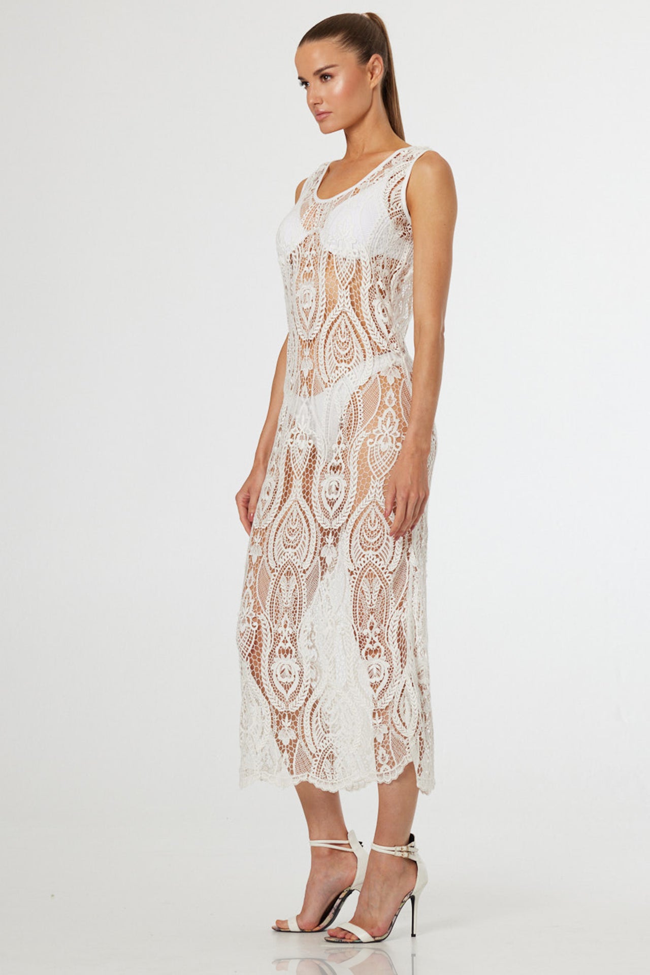 statement guipure lace maxi dress JESSICA GUIPURE LACE AND SILK GOWN IN GREEN | CULT MIA