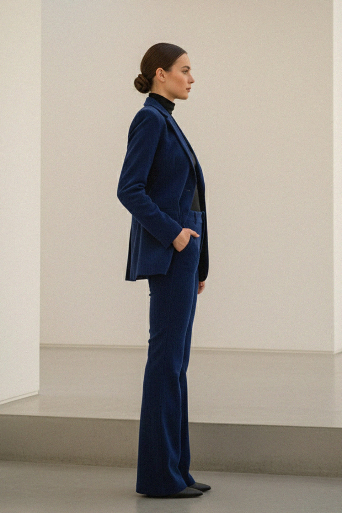 stylish navy blue blazer women, shahida