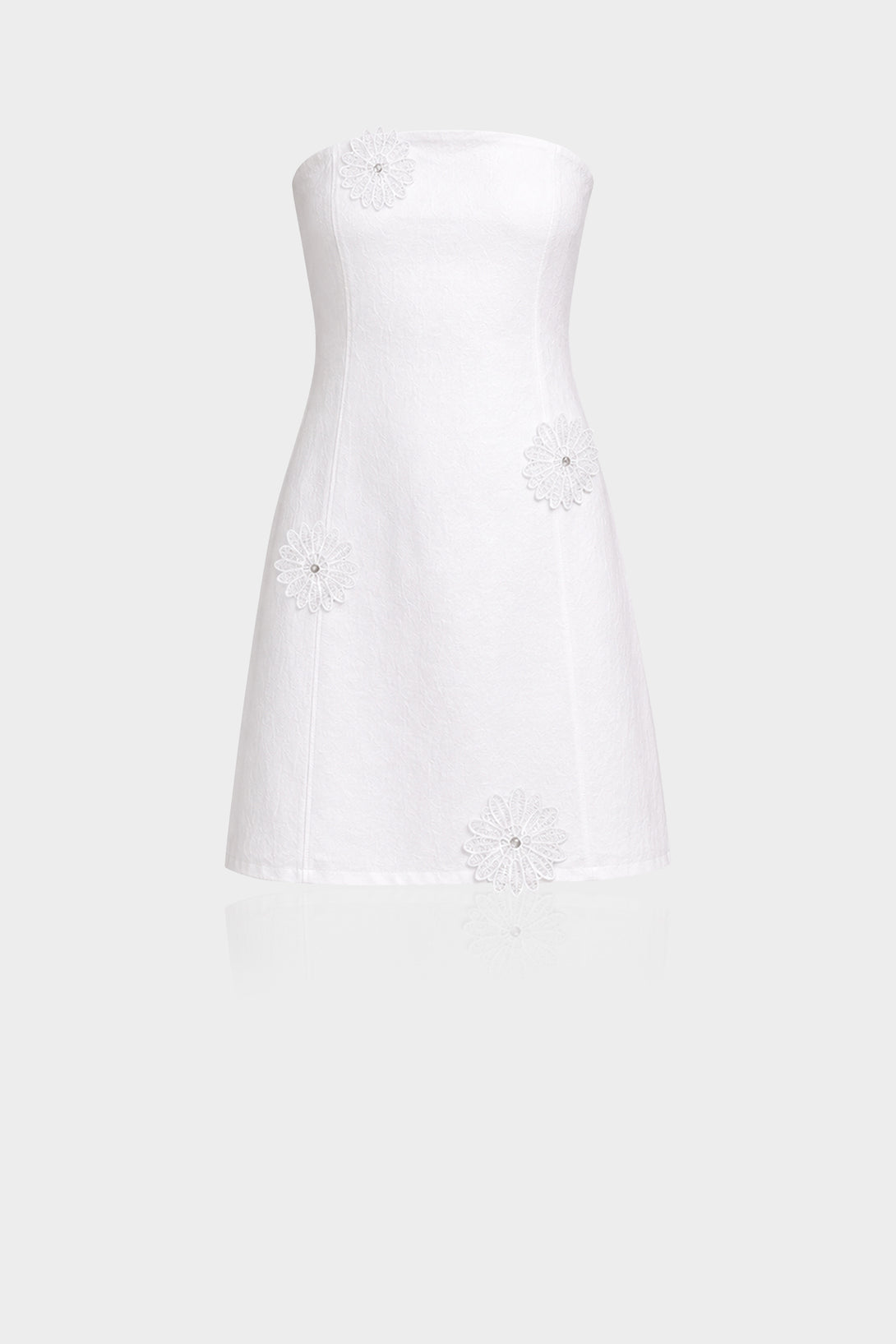 classy white mini dress Cotton Button Front Drop Waist - Dresses there are no pockets on it Forever 21 WHITE MINI DRESS
