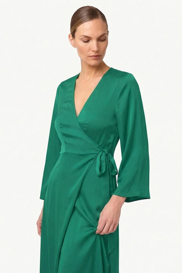 Emerald Green Satin Wrap Bridesmaid Dress Maxi | Shahida Shahida Parides Emerald Green Satin Wrap Bridesmaid Dress Maxi | Shahida Shahida Parides