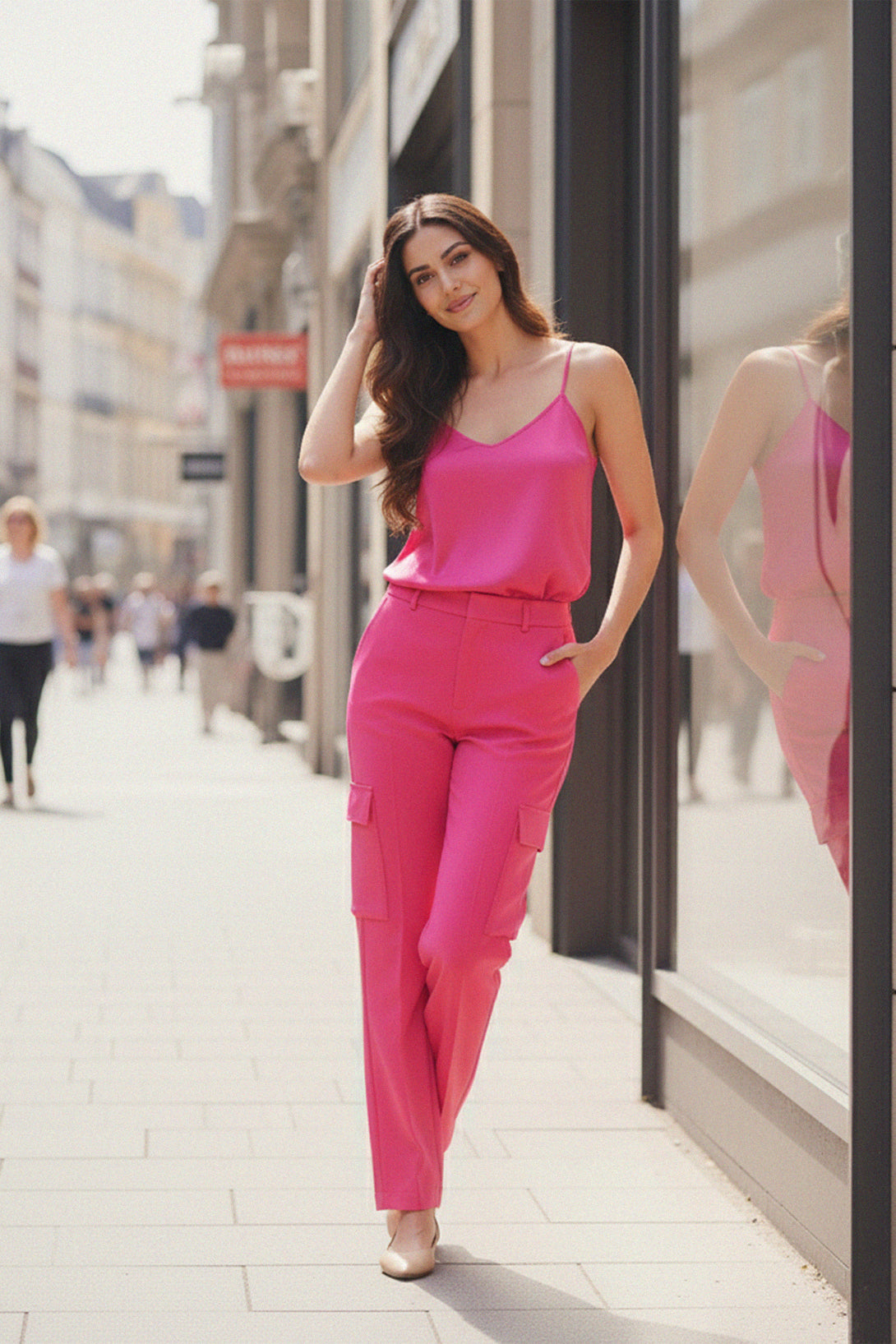 N ea Pari,
fuchsia evening cami,
bright color cami top,
how to style a fuchsia cami top,