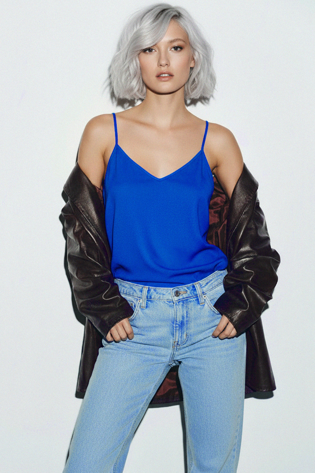 N ea Pari,
women’s casual tops,
summer camisole,
sleeveless fashion tops,