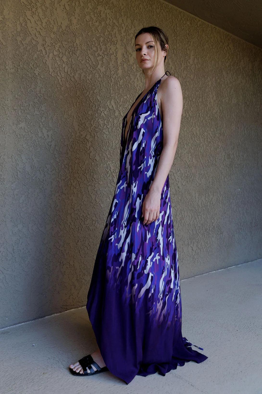 purple abstract dress PrettyLittleThing Women's Abstract Print Cowl Neck Maxi Dress in Purple
