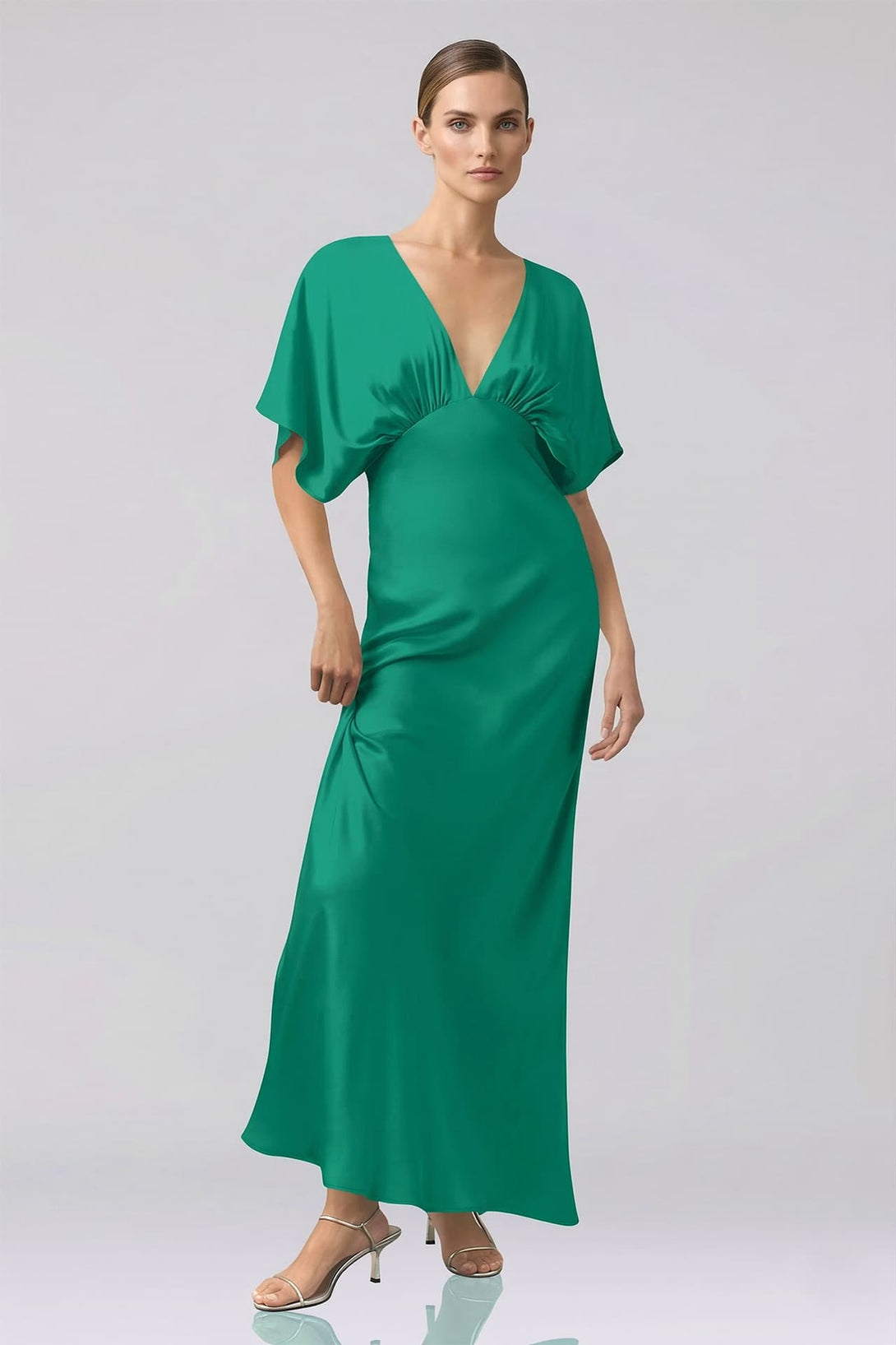 Standard / XS Shasi Emerald Deep-V Flutter-Sleeve Satin A-Line Bridesmaid Gown for Garden Wedding Standard / XS Shasi Emerald Deep-V Flutter-Sleeve Satin A-Line Bridesmaid Gown for Garden Wedding