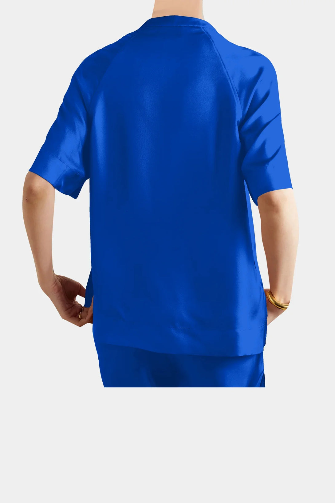 Shahida Parides,
dressy tops for women,
womens long sleeve tops,
ladies blouses,