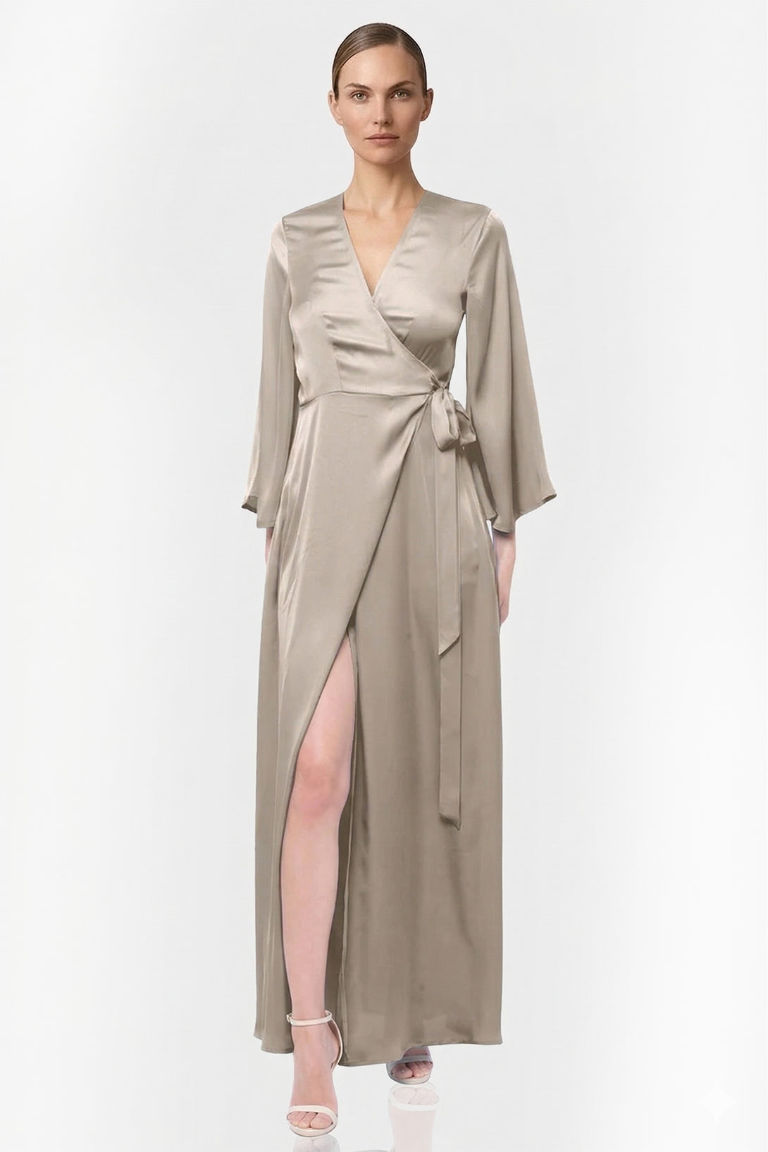 flattering wrap dress Perfect Pleated Ivory / L and an adjustable tie waist Cato Fashions | Cato Plus