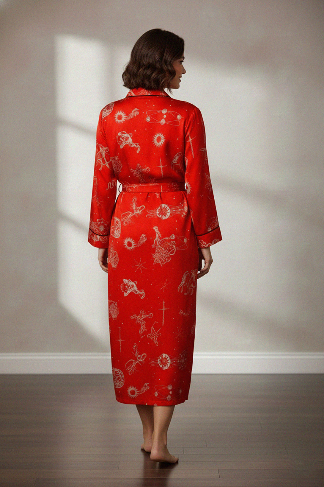 stylish kimono wear, casual womens robe, lightweight red robe, fashionable ladies style, chic summer robe