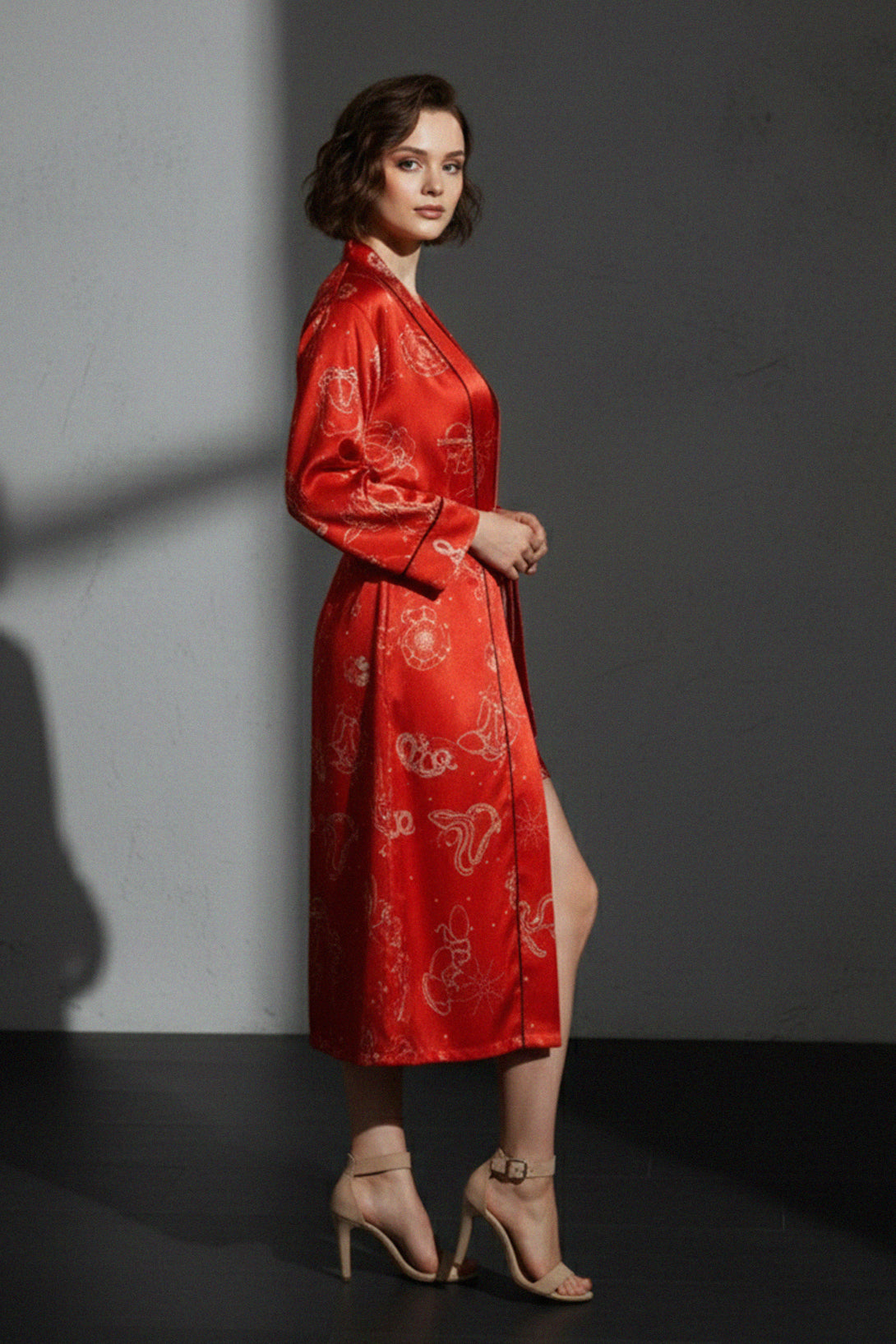 fashionable lightweight robe, chic red robe, modern womens kimono, summer ladies robe, womens elegant duster