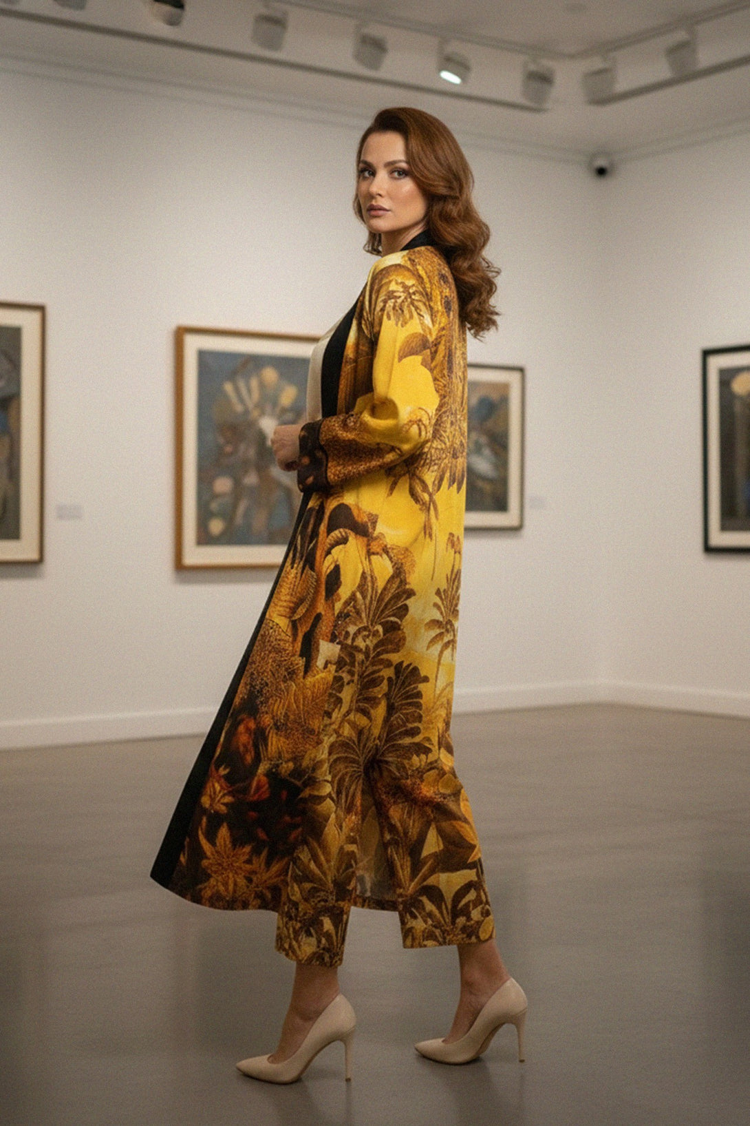 resort chic womenswear, womens silk kimono, neutral decor fashion, chic womens robe, artistic silk outfit